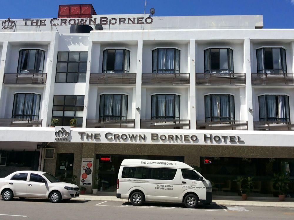 The Crown Borneo Hotel Kota Kinabalu Exterior foto